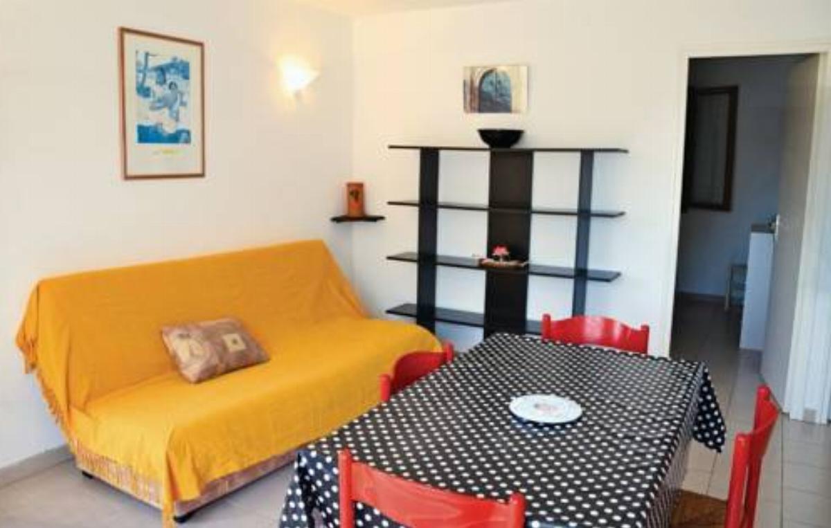 One-Bedroom Apartment Solaro; Solenzara with Sea view 07