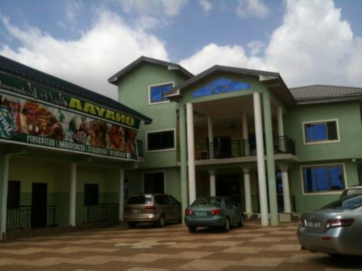 Onayaa Hotel