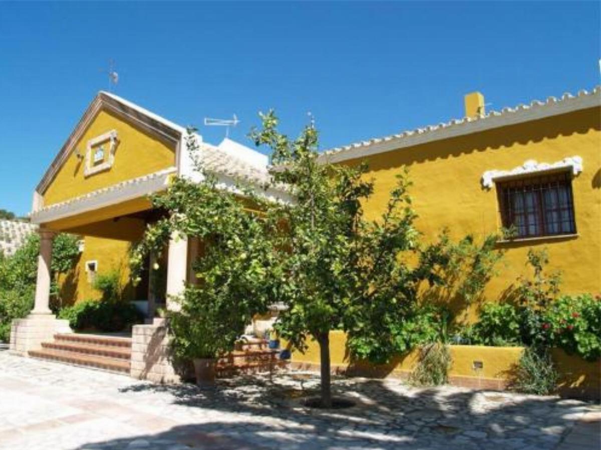 Eight-Bedroom Holiday home in Osuna