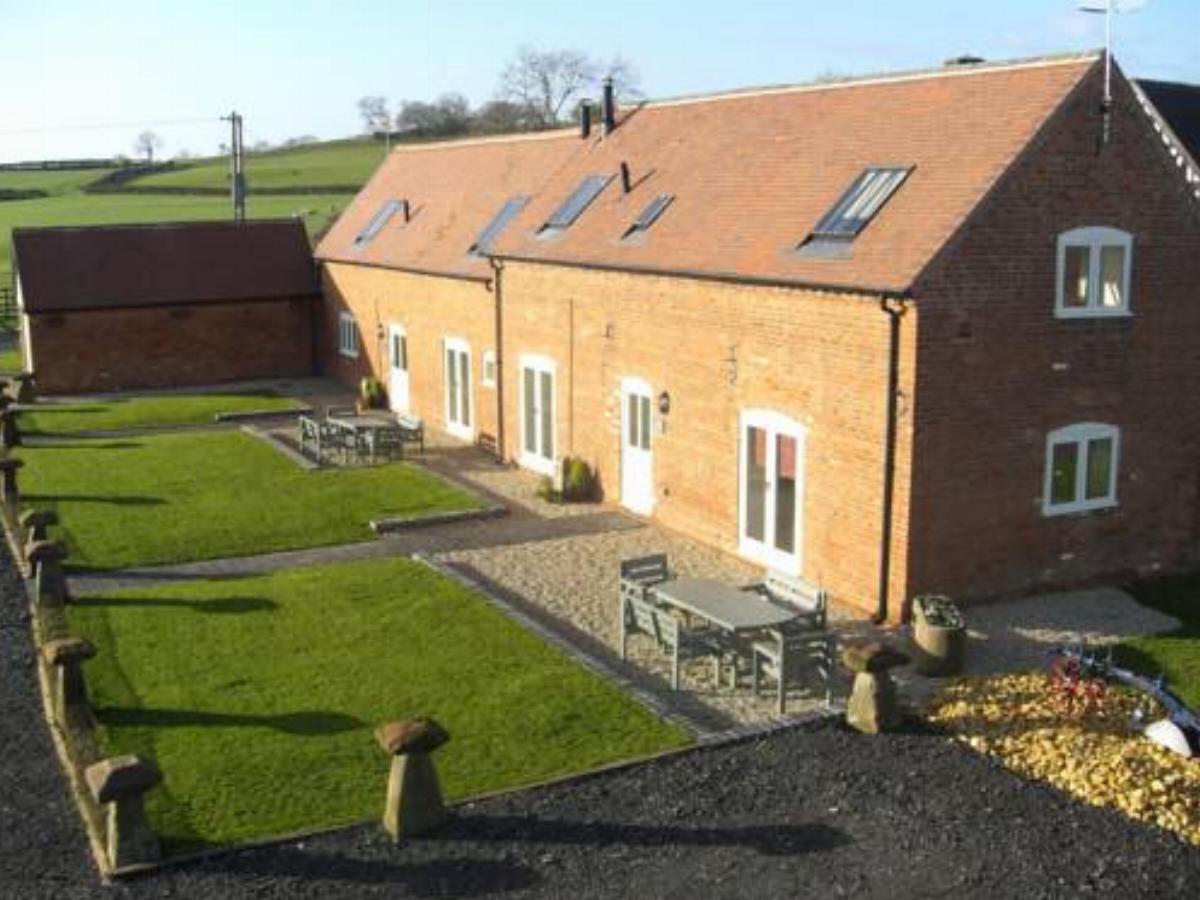 Lower Berrow Farm Cottages