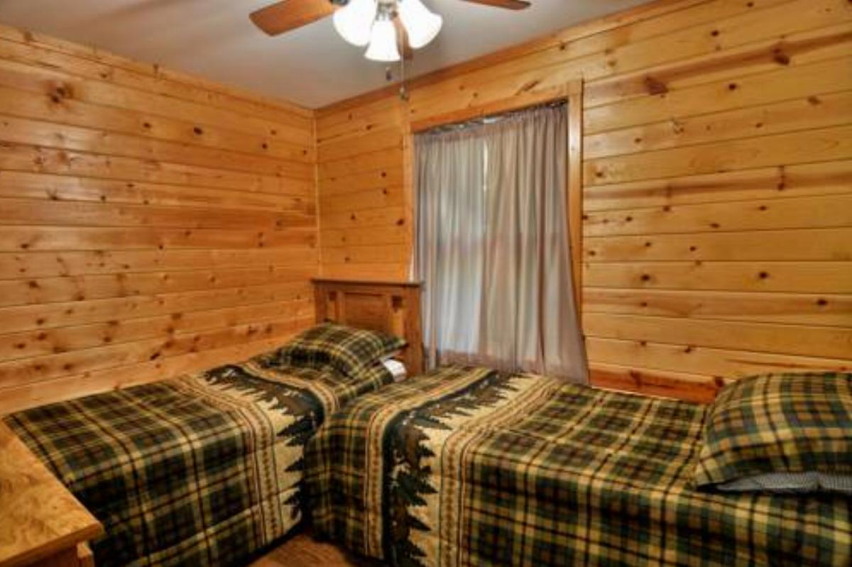 Deer Trail Resort Cabins