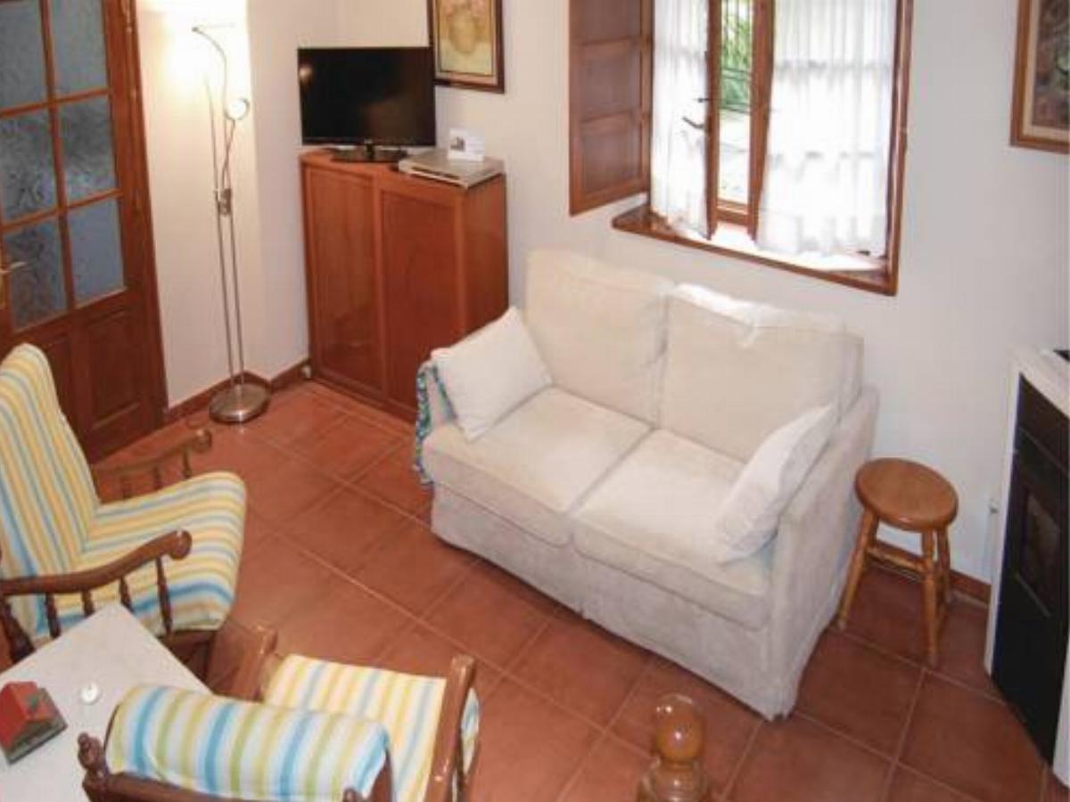 Two-Bedroom Holiday Home in Parres de Llanes