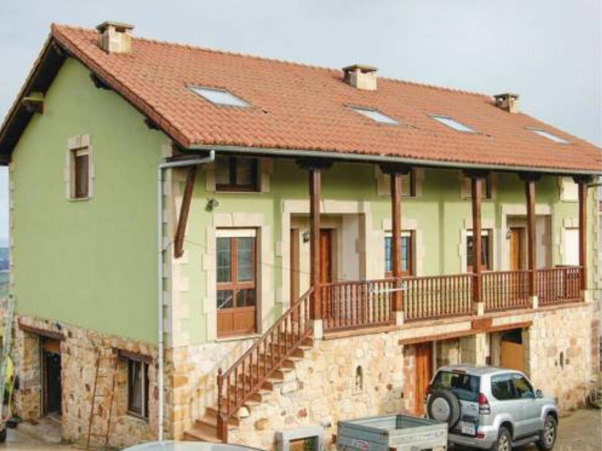 Two-Bedroom Holiday Home in Udias