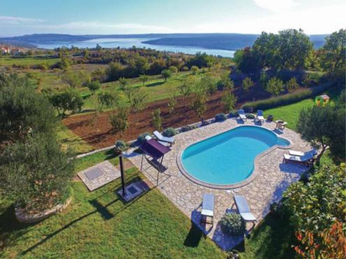 Four-Bedroom Holiday home Krusevo with Sea View 03