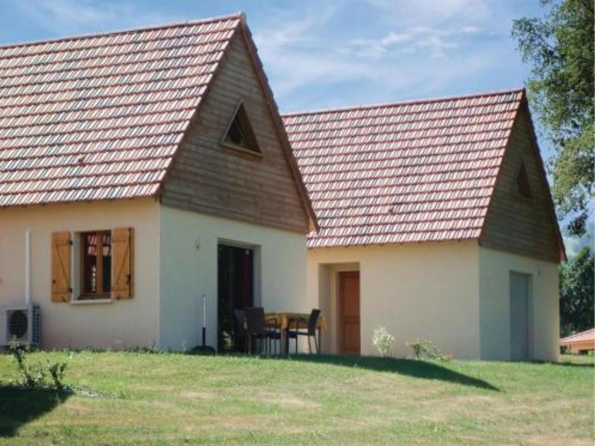 Three-Bedroom Holiday Home in Lacapelle-Marival