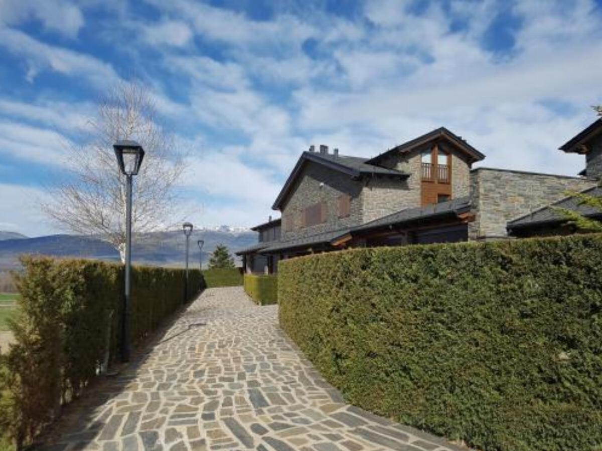 Casa en Alp, con zona jardín privado y zona comunitaria