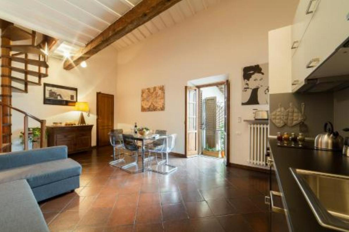 A Casa Signoria, in the city heart Hotel Florence Italy