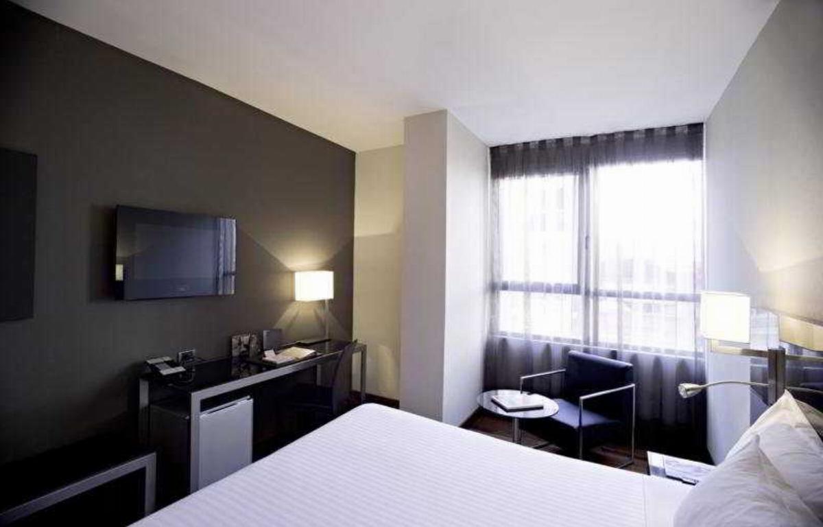AC Hotel Avenida de America, a Marriott Lifestyle Hotel Hotel Madrid Spain