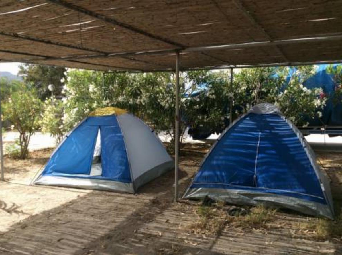 Achivadolimni Camping Hotel Adamas Greece