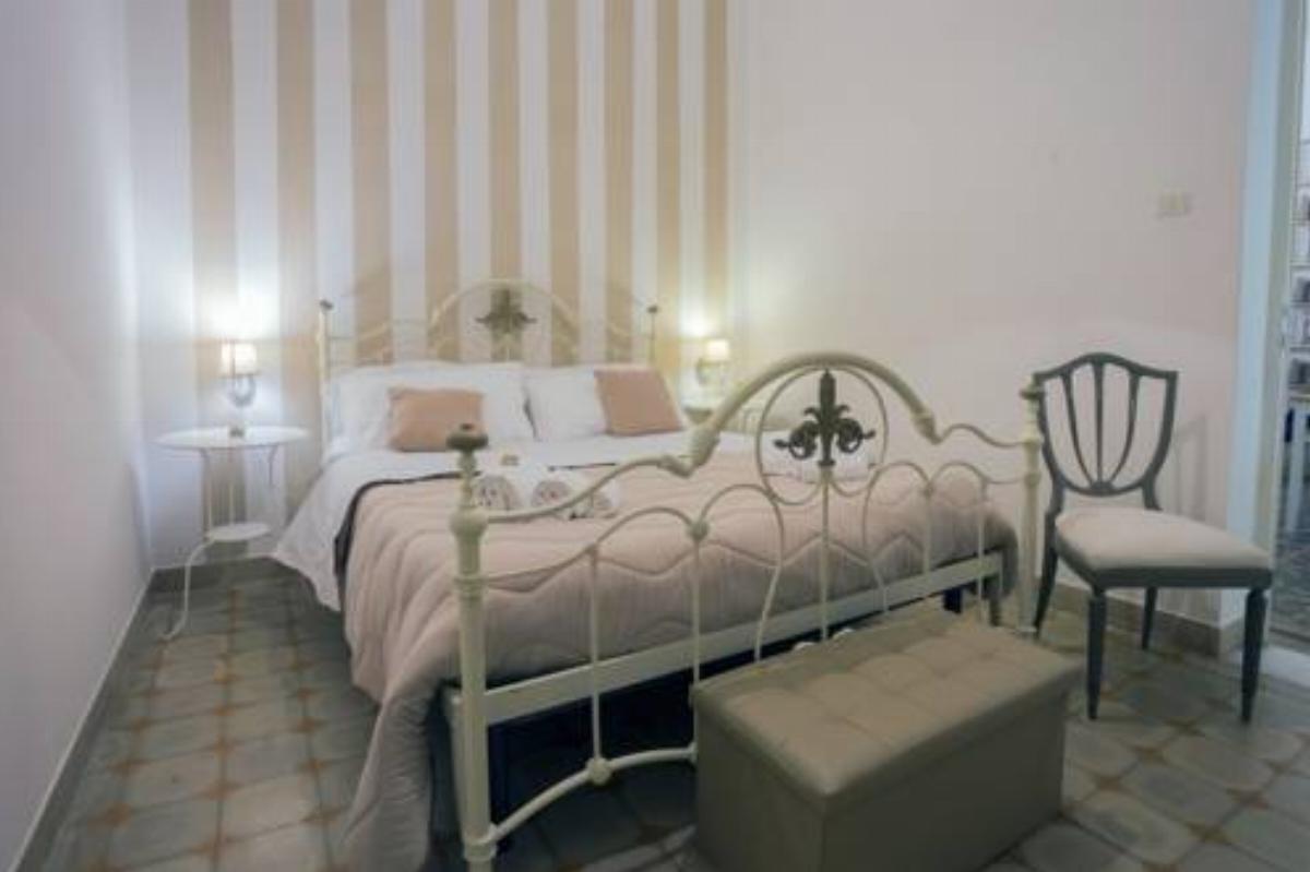 Agape Rooms Hotel Casteldaccia Italy