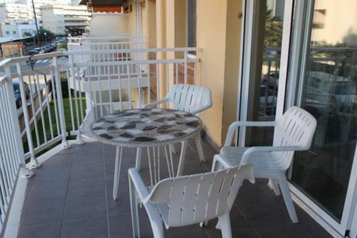 Agradable apartamento en Playa La Pineda (Tarragona) Hotel La Pineda Spain