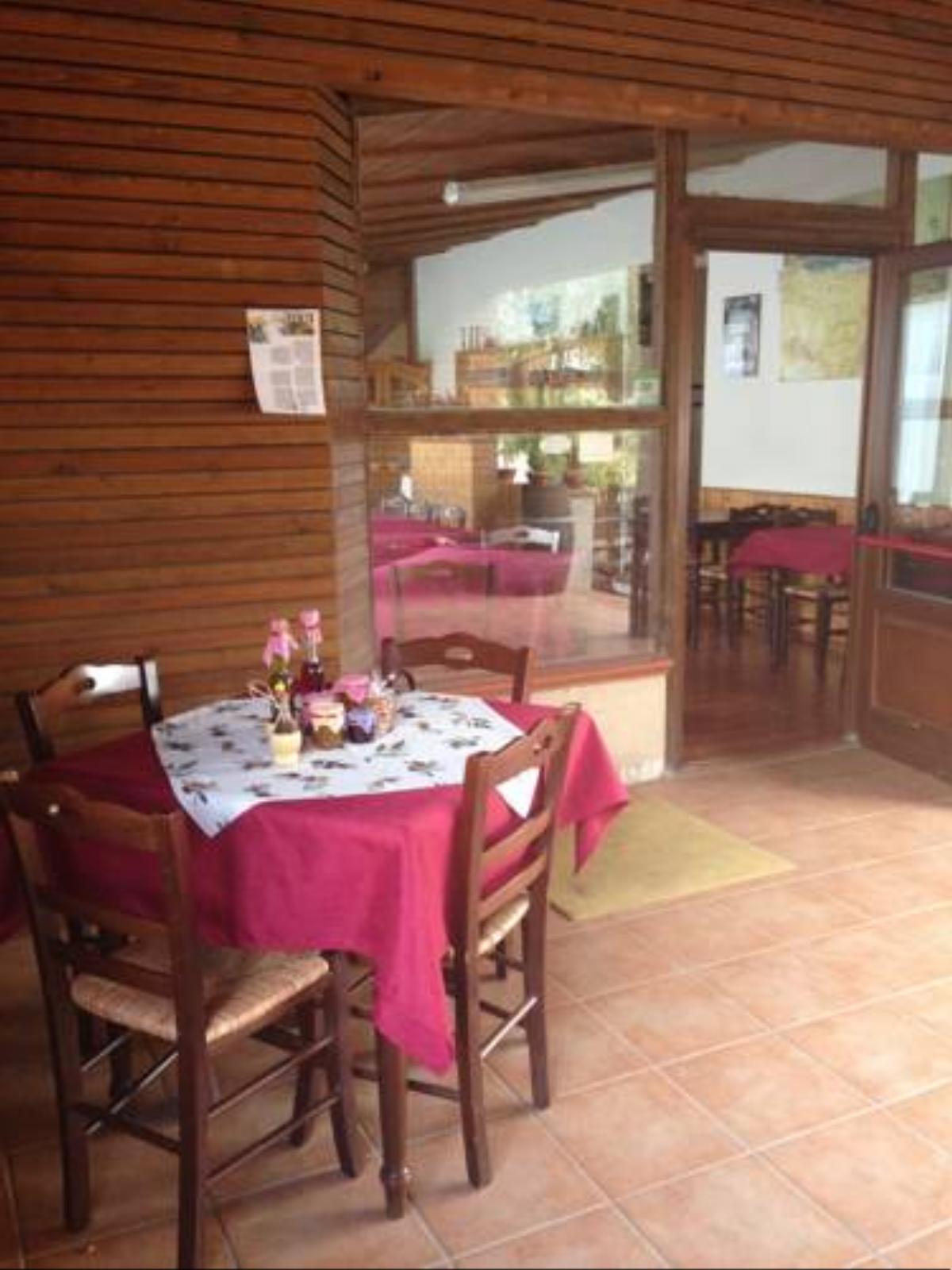 Agriturismo Gelso Hotel Castellana Sicula Italy