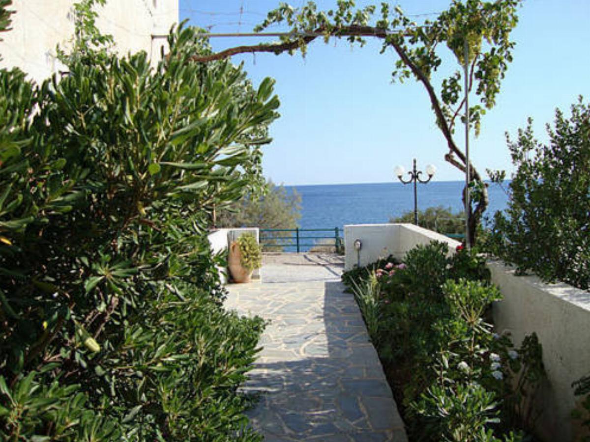 Akrotiri Apartments Hotel Makry Gialos Greece
