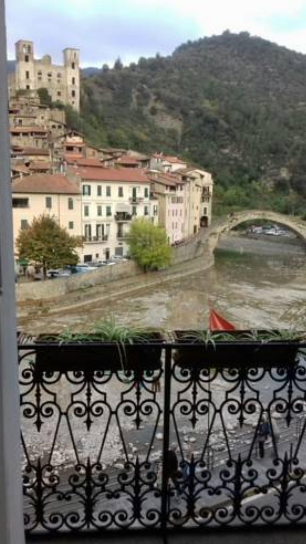 Al Ponte Vecchio Hotel Dolceacqua Italy