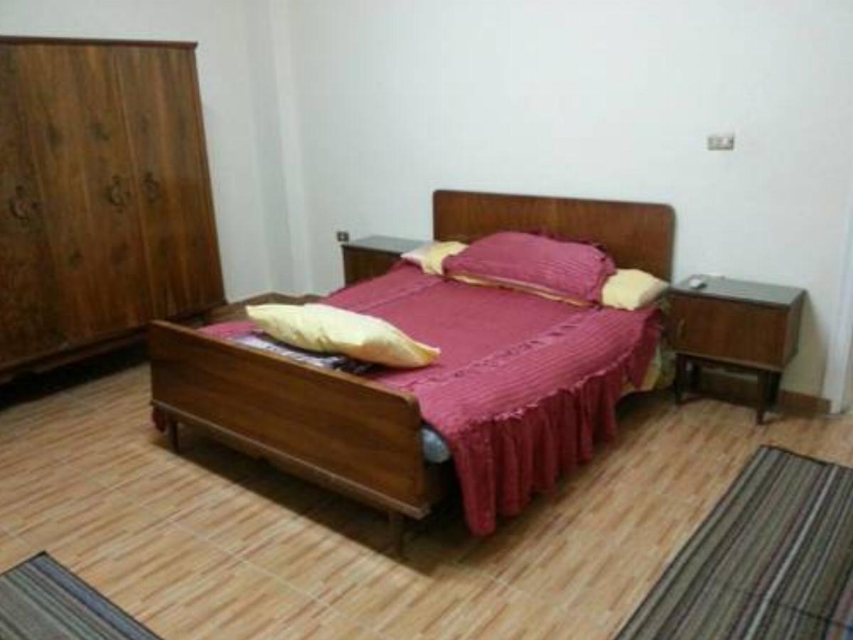 Al Zahraa' Two-Bedroom Apartment Hotel Ismailia Egypt