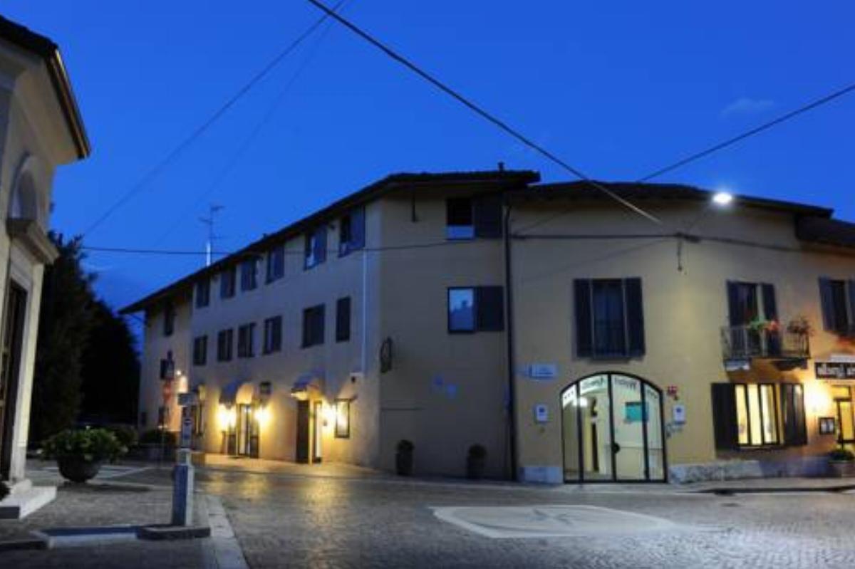 Albergo Agnello Hotel Taino Italy