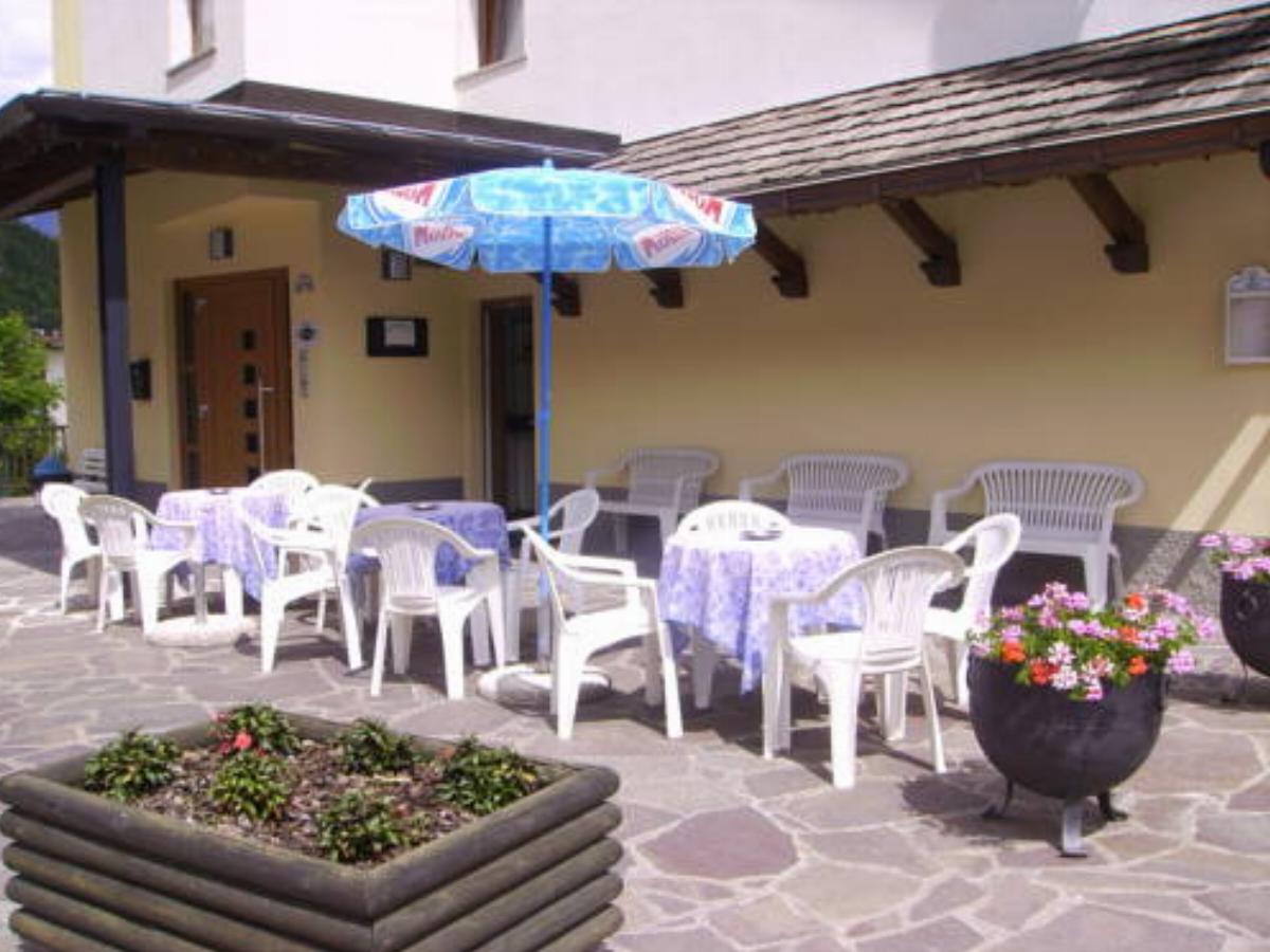 Albergo Bar Meuble Al Gallo Hotel Auronzo di Cadore Italy
