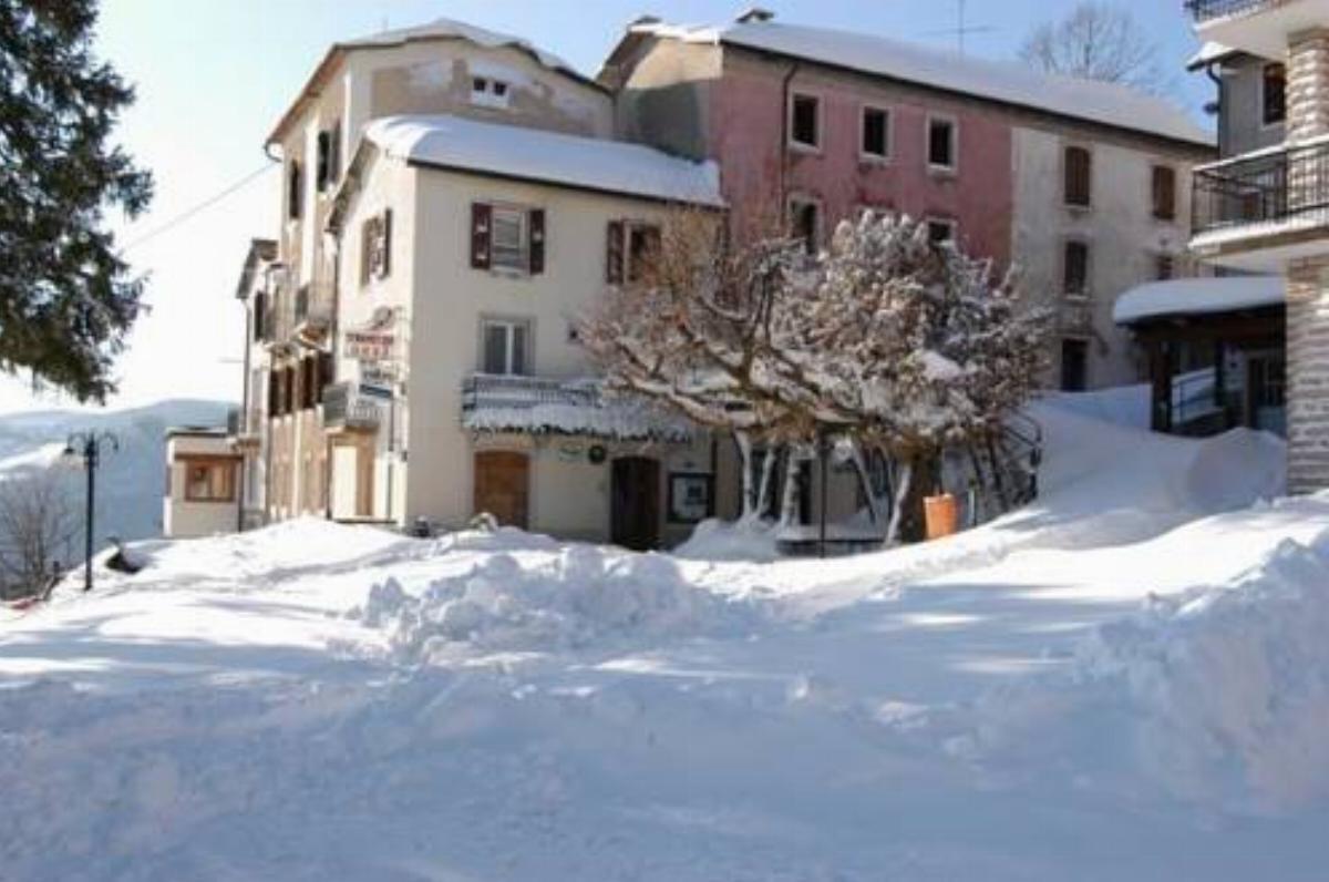 Albergo Ristorante Leso Hotel Bosco Chiesanuova Italy