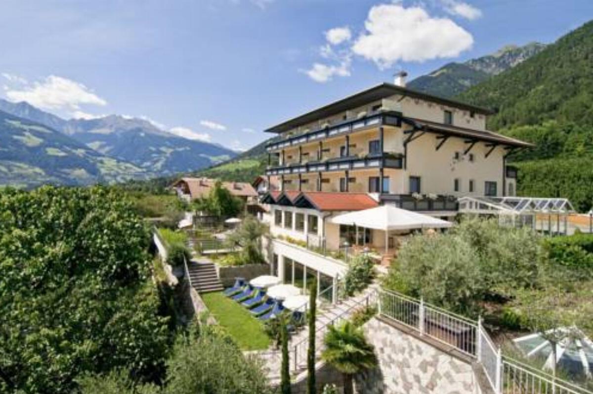 Alpentirolis Hotel Tirolo Italy