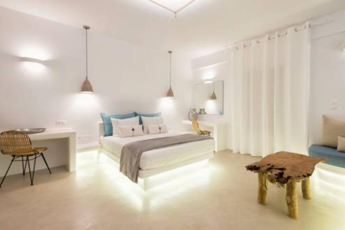 Anna Platanou Suites Hotel Agia Irini Paros Greece