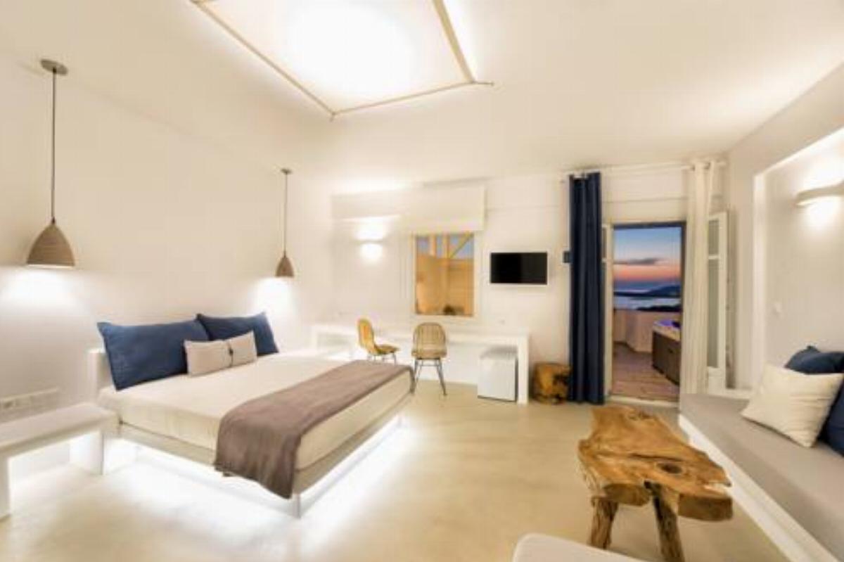 Anna Platanou Suites Hotel Agia Irini Paros Greece