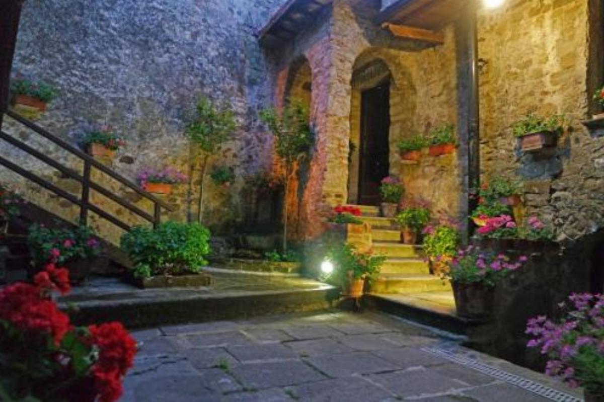 Antico Convento Hotel Lustra Italy