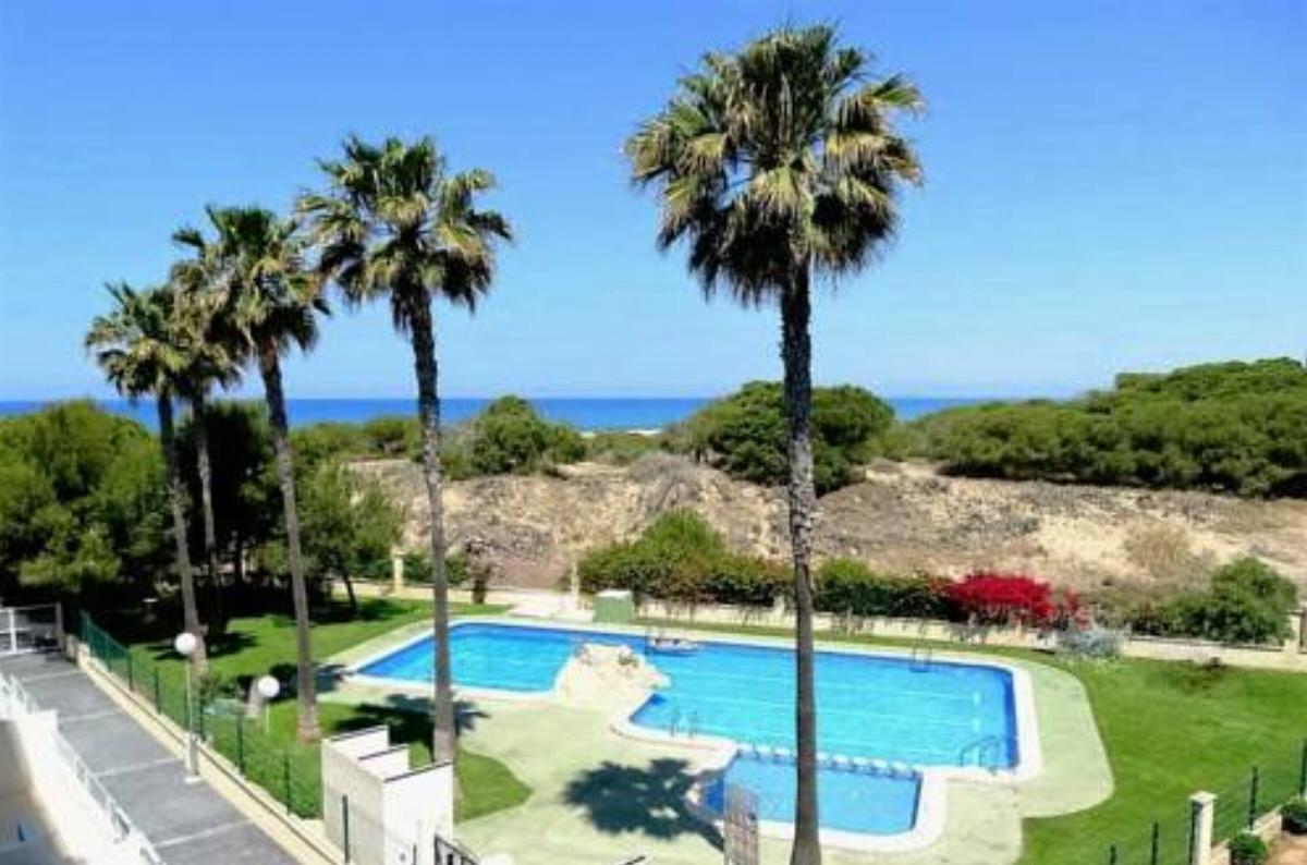 Apartament Pinada Beach Hotel La Mata Spain