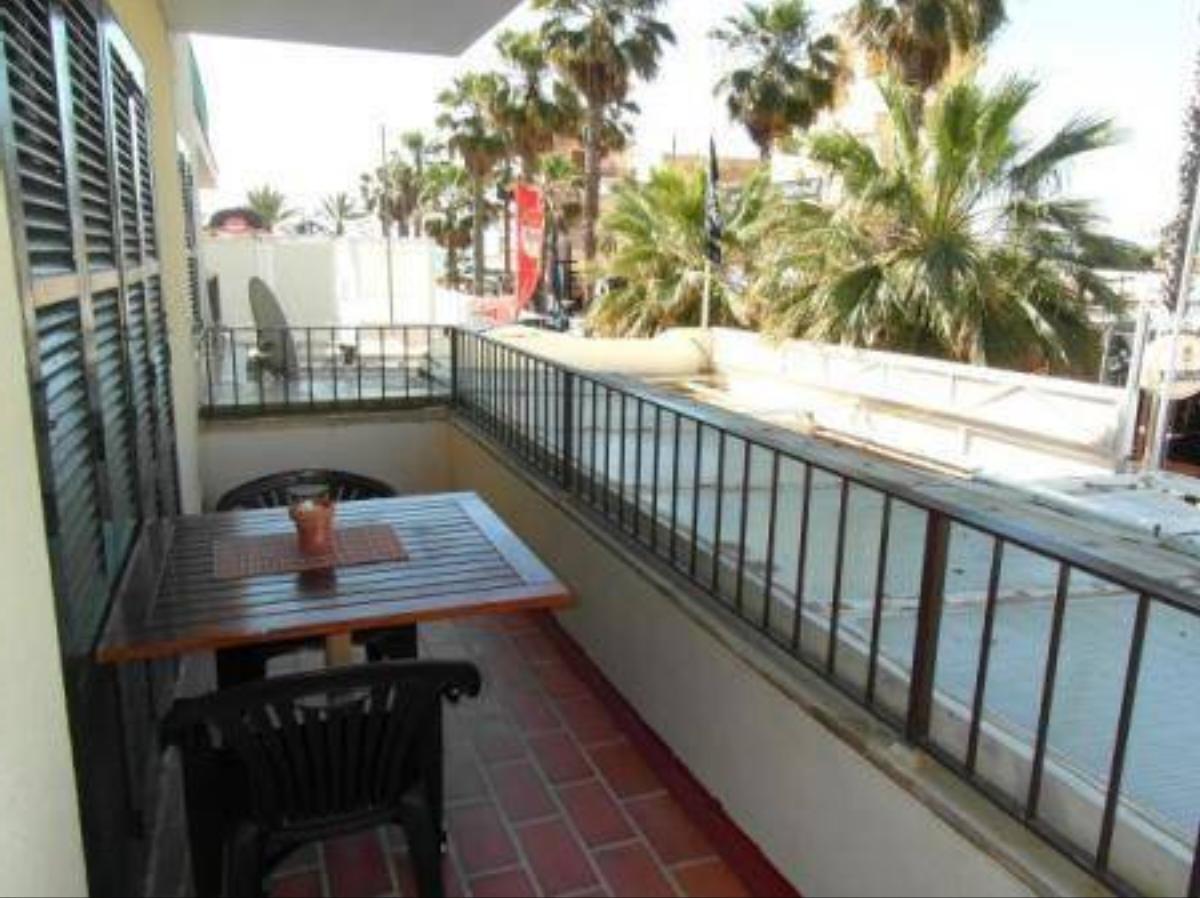 Apartamento Arenal Hotel Playa de Palma Spain
