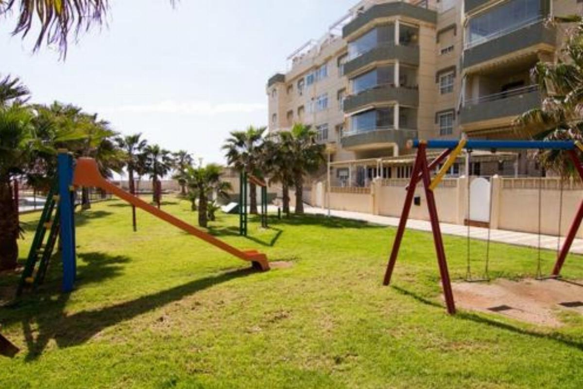 Apartamento Retamar Primera linea de playa Hotel Almería Spain