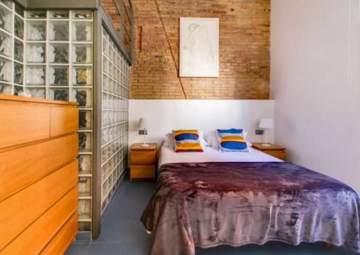 Apartamento SleepingBCN Hol Hotel Hospitalet de Llobregat Spain