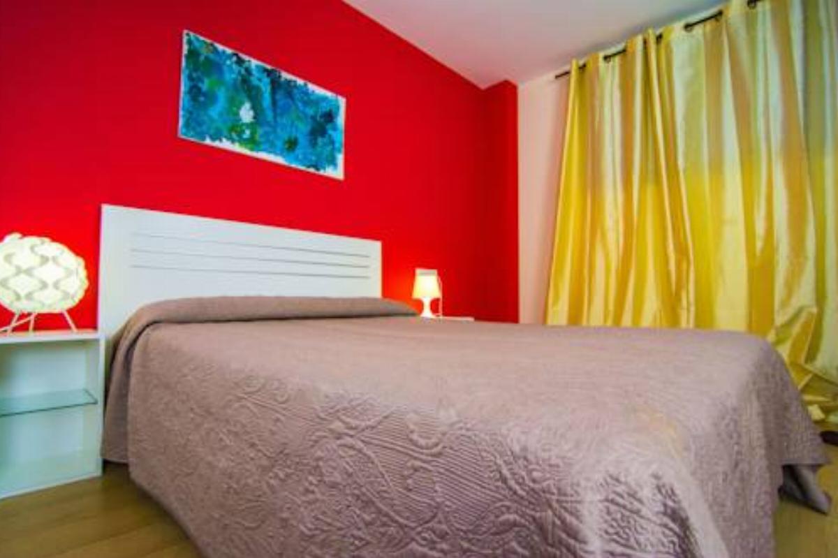 Apartamentos 16:9 Playa Suites Hotel Almería Spain