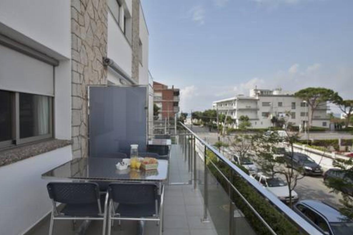 Apartamentos Castellmar Hotel Castelldefels Spain