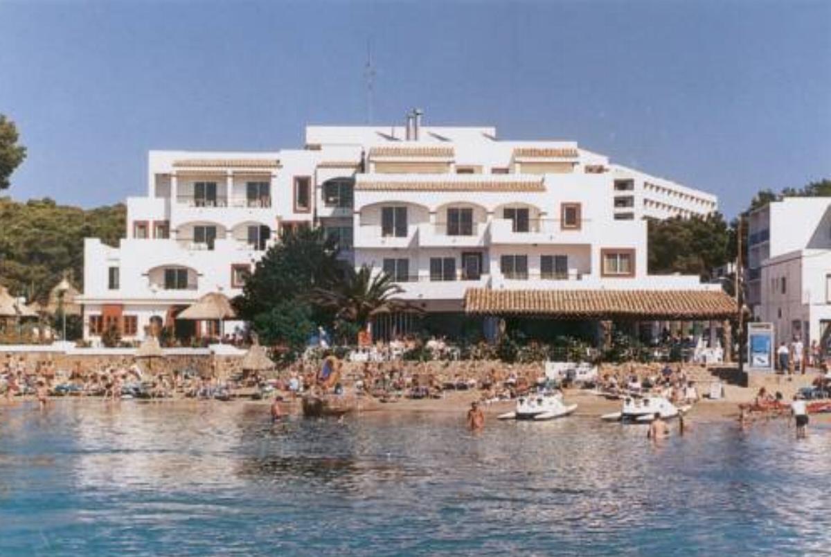 Apartamentos Playa Es Cana Hotel Es Cana Spain