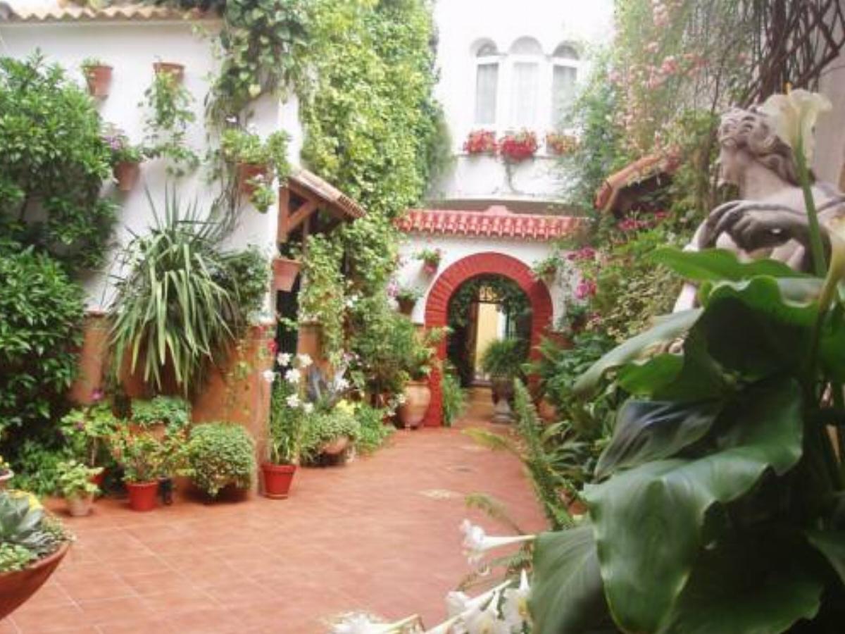 Apartamentos Turísticos Embrujo De Azahar Hotel Córdoba Spain