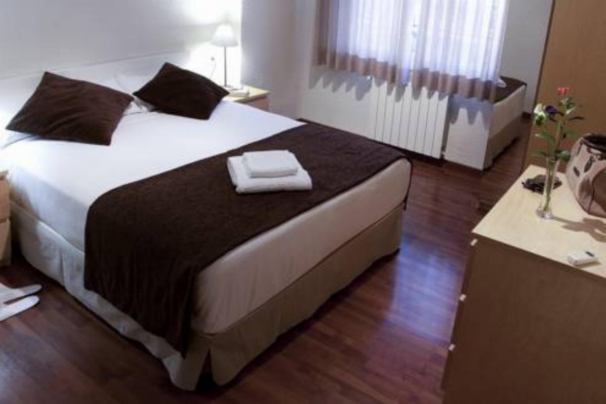 Apartamentos Turisticos Madanis Hotel Hospitalet de Llobregat Spain