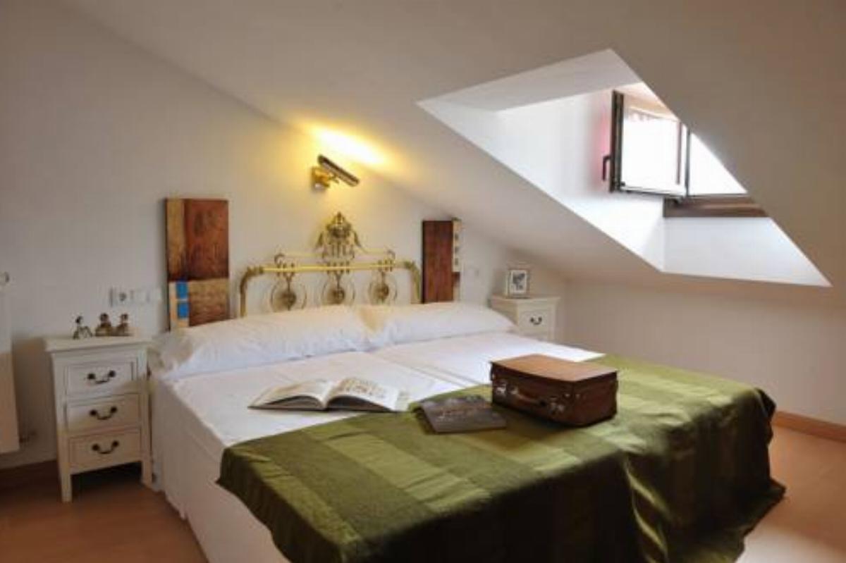 Apartamentos Virrey Hotel El Burgo de Osma Spain