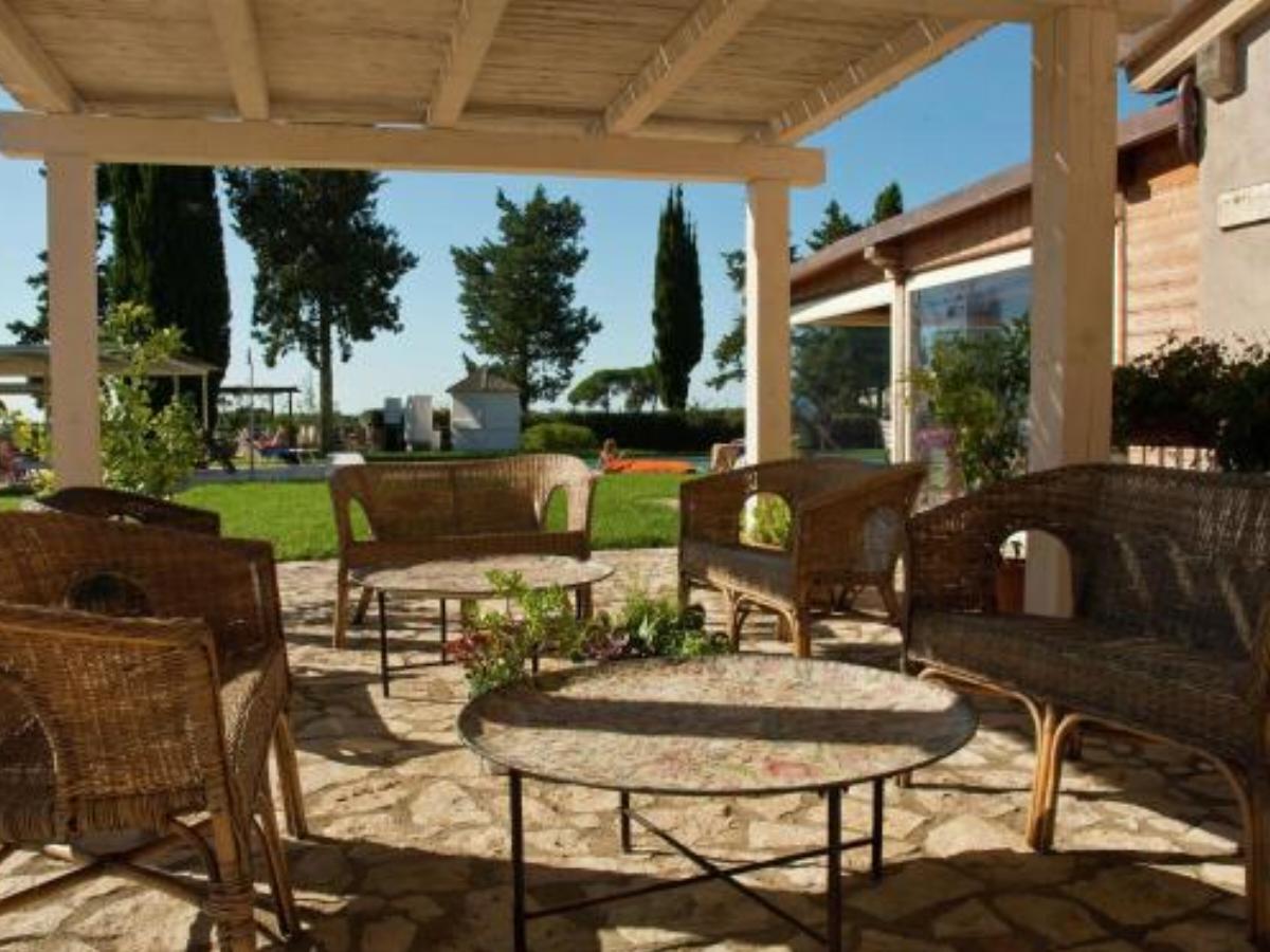 Apartment Bozzone Residenza Gialla Hotel Braccagni Italy