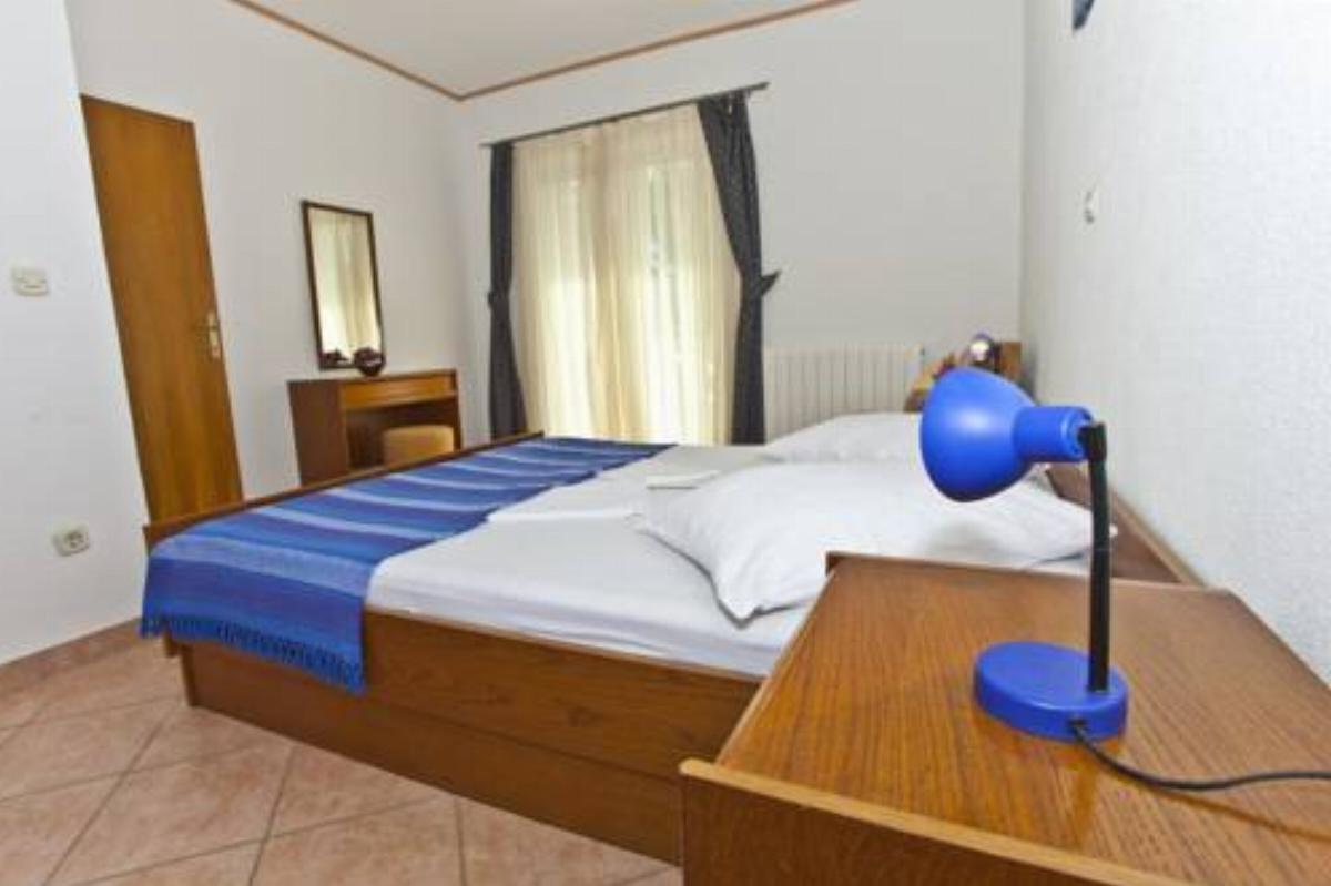 Apartment Brela 6056a Hotel Brela Croatia