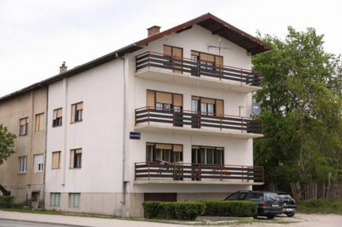 Apartment Central Hotel Knin Croatia