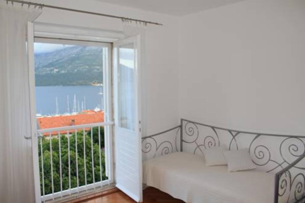 Apartment Close to the beach Hotel Korčula Croatia