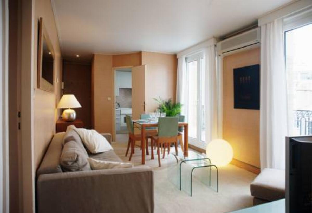 Apartment de la Terrasse - 5 adults Hotel Paris France