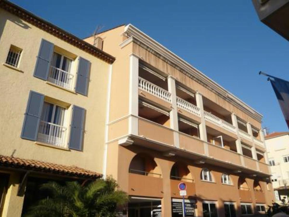 Apartment FREDERIC MISTRAL Hotel Sainte-Maxime France