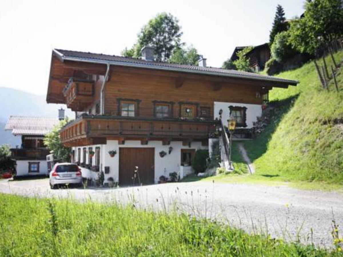 Apartment Haus Schneider Hotel Zell am See Austria