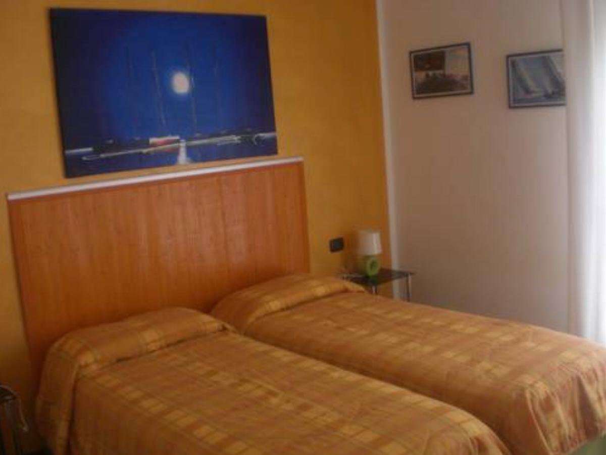 Apartment in Malcesine/Gardasee 22032 Hotel Malcesine Italy