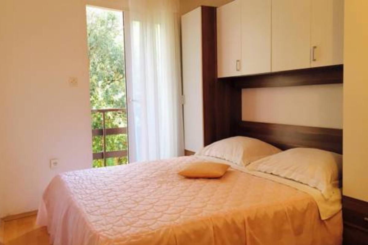 Apartment Prizba 10061b Hotel Blato Croatia