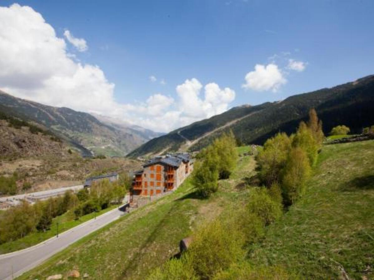 Apartment Soldeu 1000 countryside view Hotel El Tarter Andorra