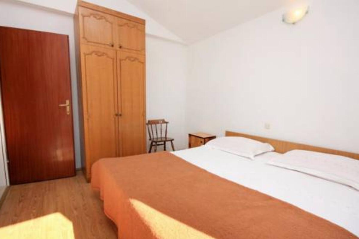 Apartment Uvala Solotisa 5610a Hotel Bogomolje Croatia