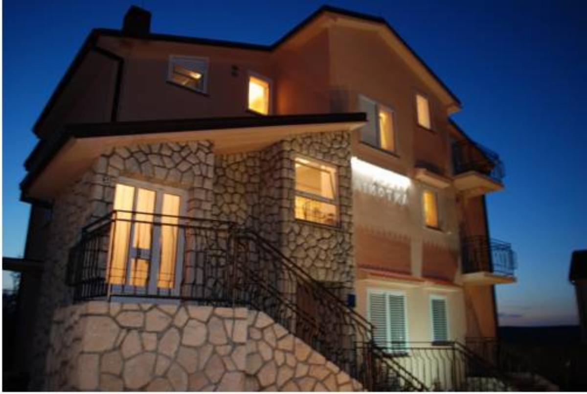 Apartments Villa Antonia Hotel Jadranovo Croatia