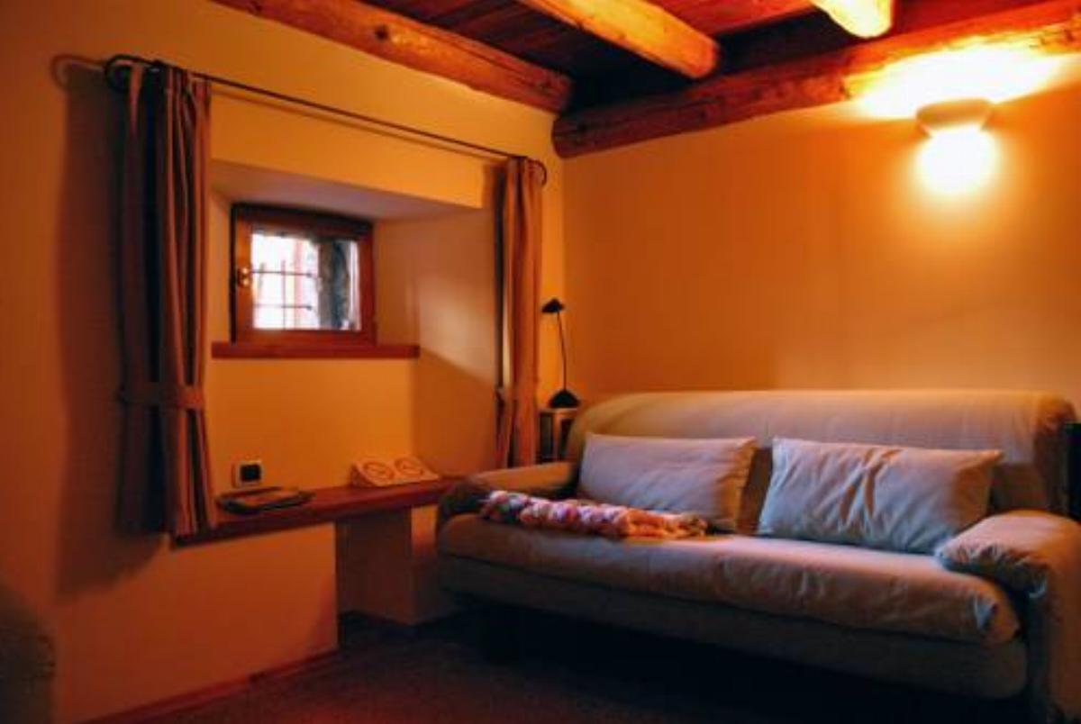 Appartamento in Val d'Ayas Hotel Challand Saint Anselme Italy
