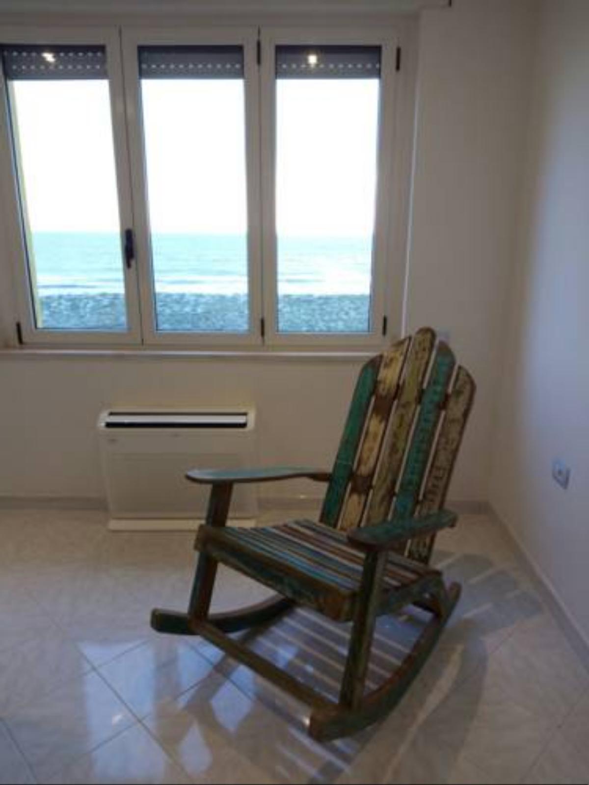 Appartamento sulla spiaggia Hotel Arborea Italy